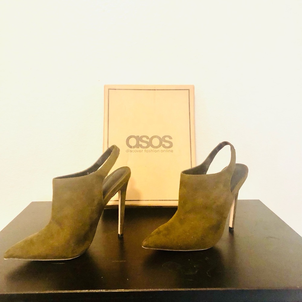 Khaki Green Pointed Toe Slingback, size 7.5